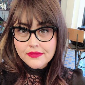 Meet your Posher, Angie